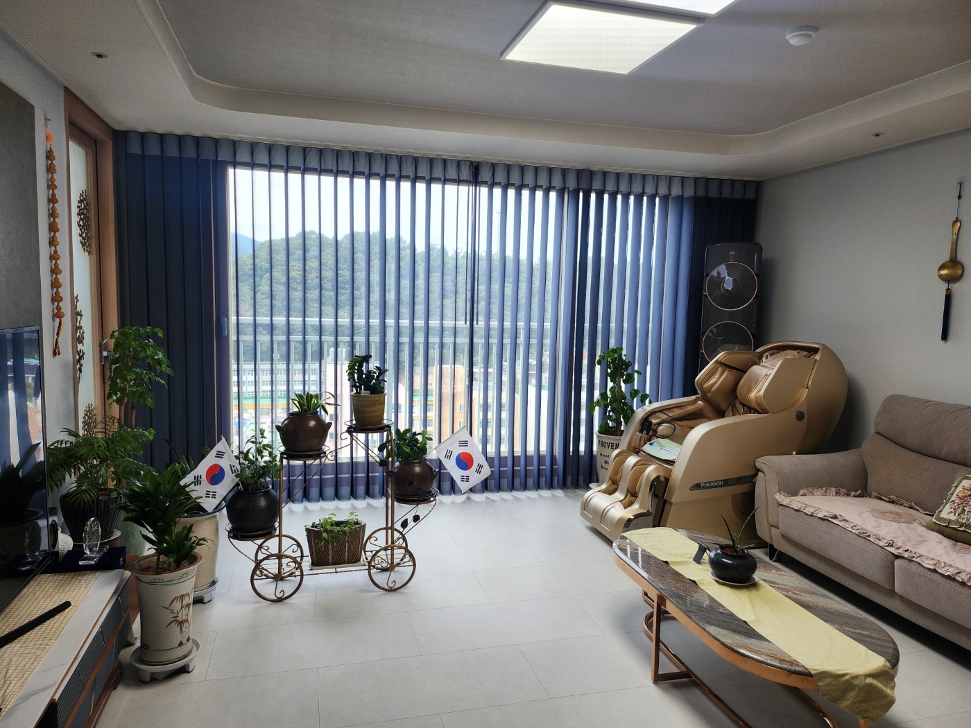 2000769928_3IYauFwm_ad7a8c67f28893e63290be0ad352db31cbcd3922.jpg 이미지크게보기