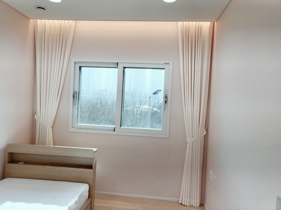 2000769928_jbvWXdgG_49090a3af327d0fb939211b8d965c0e1bd693940.jpg 이미지크게보기